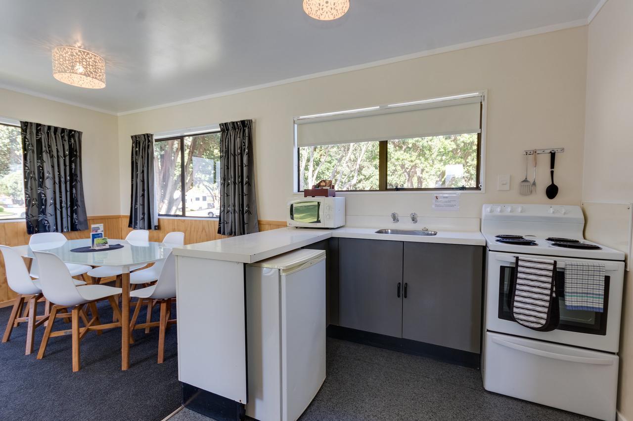 Wellington Top 10 Holiday Park Lower Hutt Esterno foto