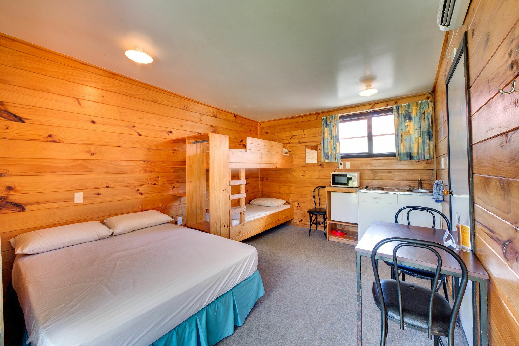 Wellington Top 10 Holiday Park Lower Hutt Esterno foto